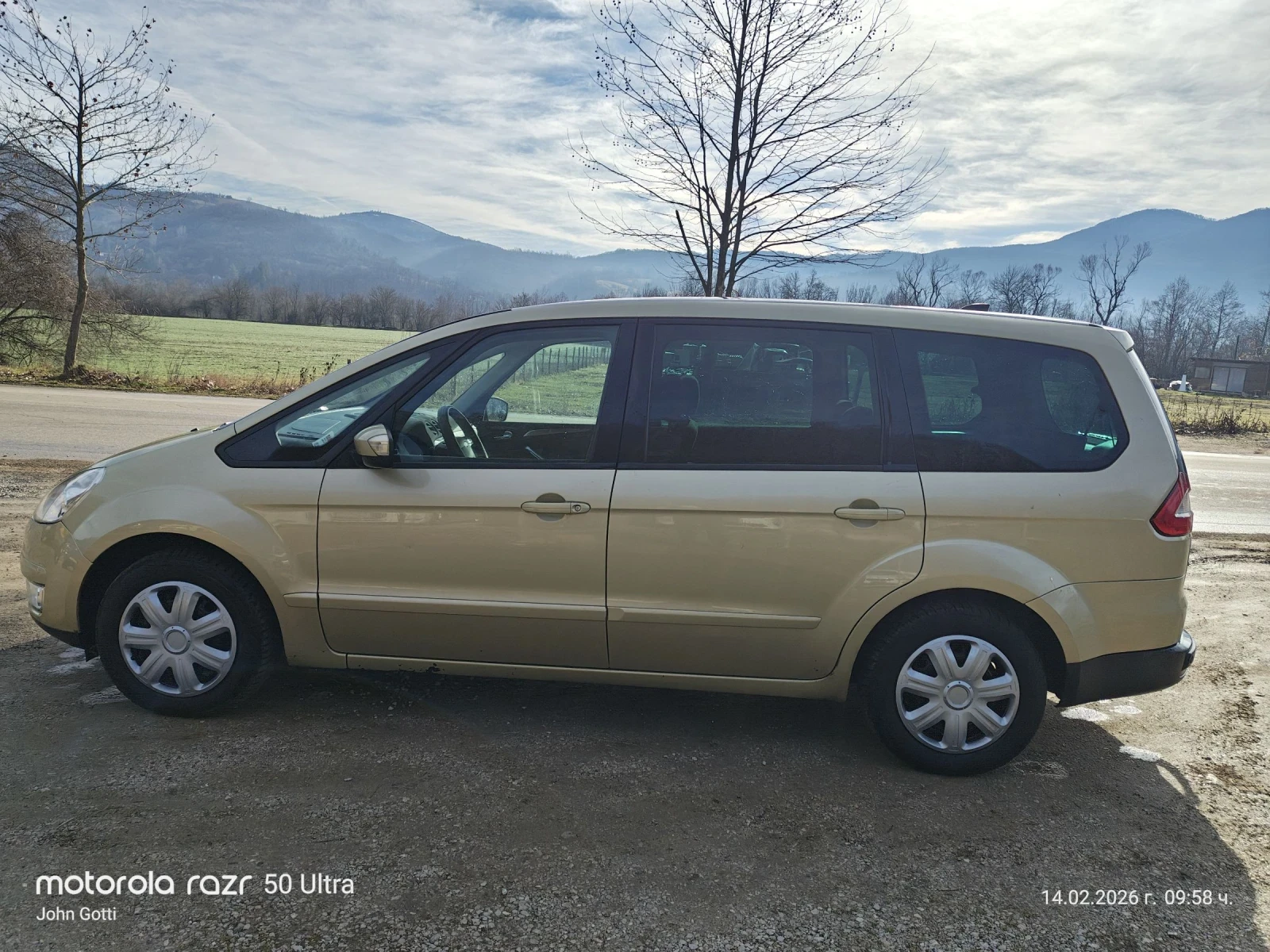 Ford Galaxy 2.0D 141k.c. 6+ 1, Panorama, klimatronik, Navi - изображение 5