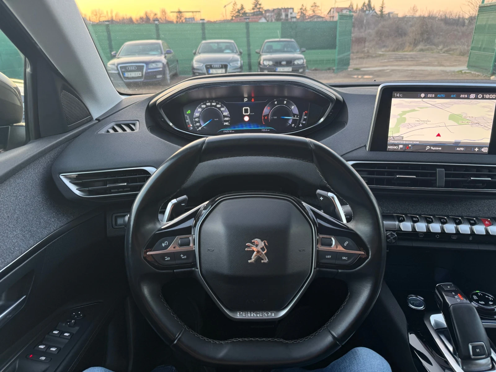 Peugeot 3008 1.5HDI EAT-8 Allure, снимка 15 - Автомобили и джипове - 53738617
