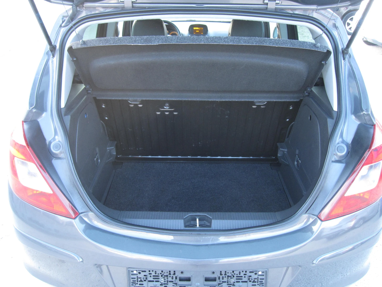 Opel Corsa 1, 3-cdti, COSMO 95к.с., снимка 5 - Автомобили и джипове - 53839324