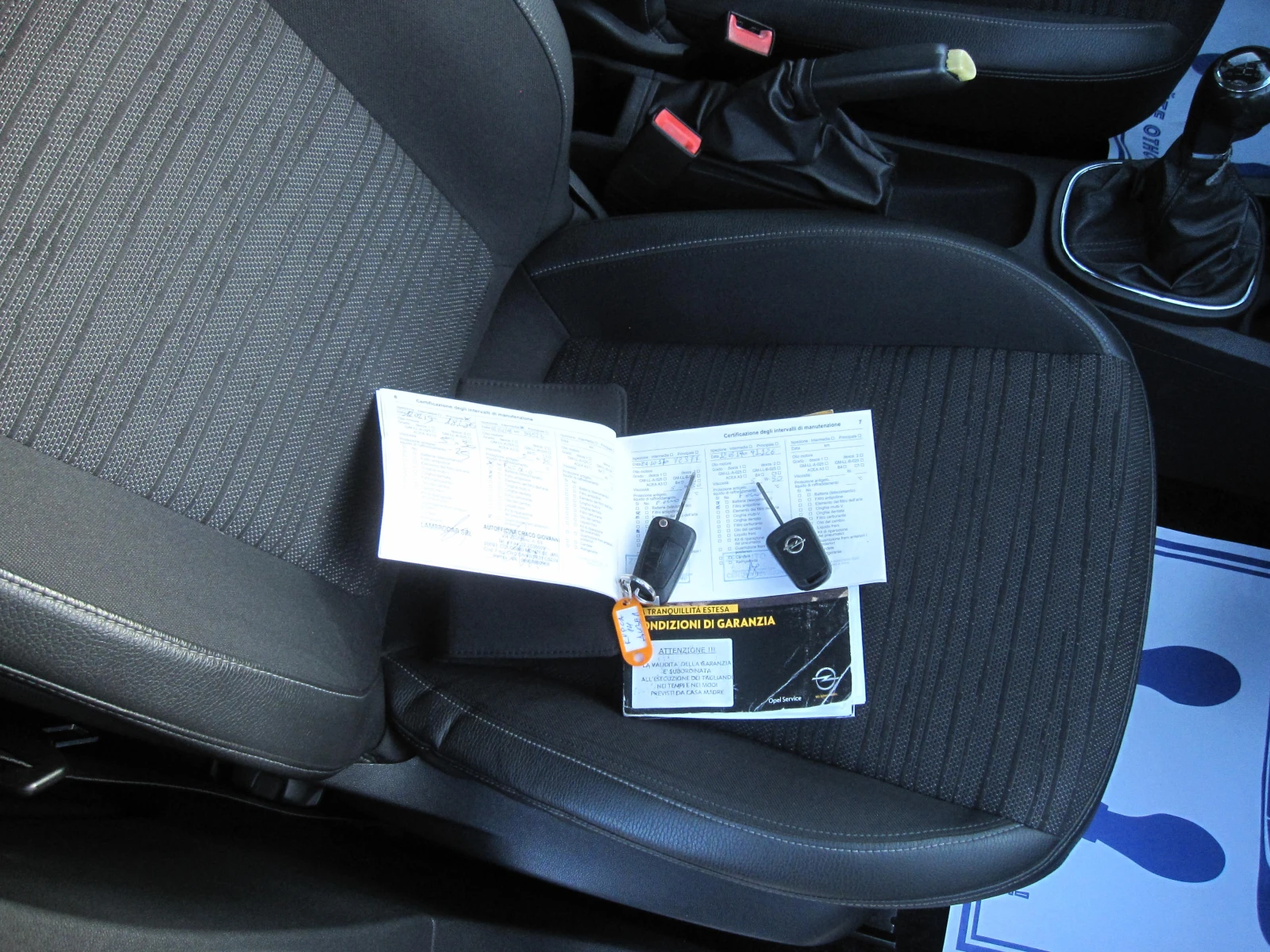 Opel Corsa 1, 3-cdti, COSMO 95к.с., снимка 13 - Автомобили и джипове - 53839324