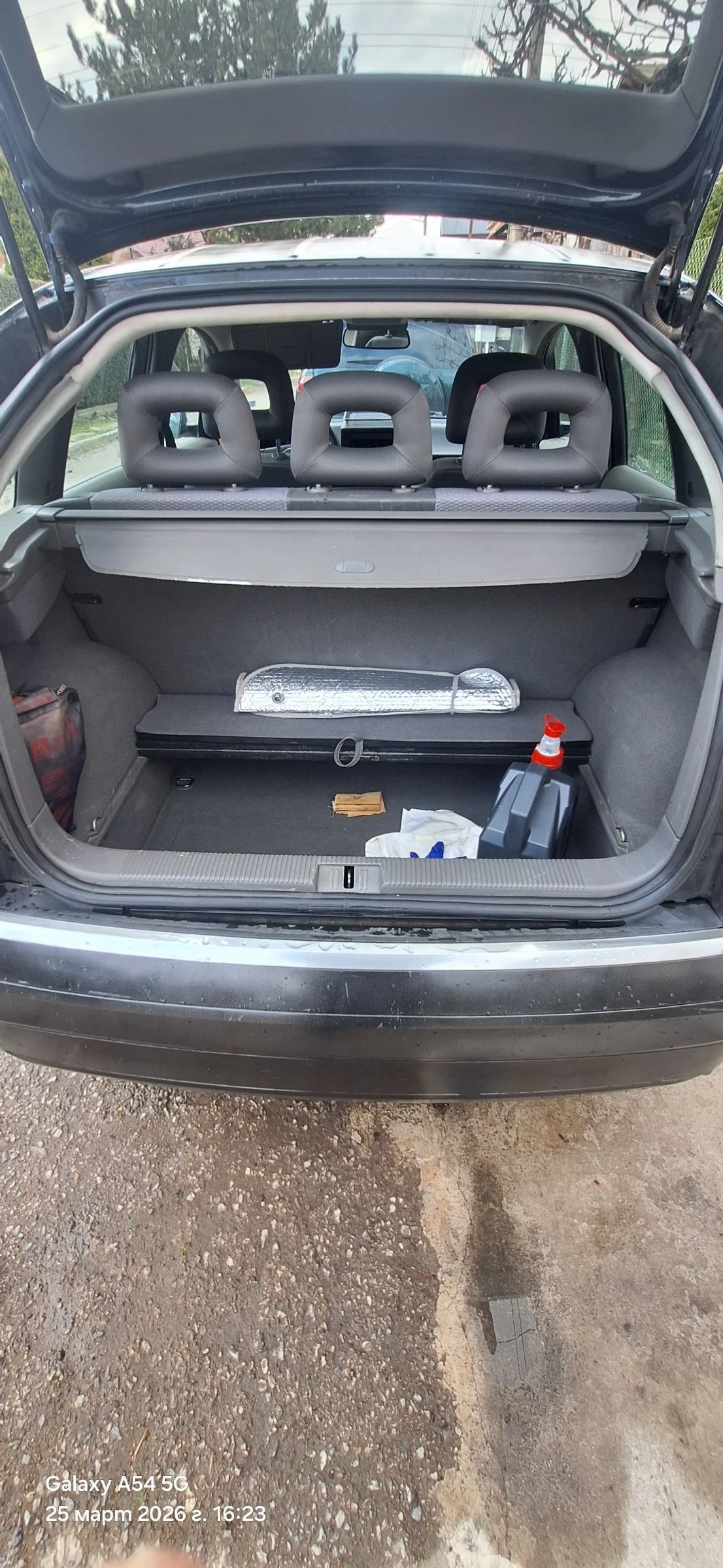 Audi A2 1.4 бензин, снимка 13 - Автомобили и джипове - 54086094