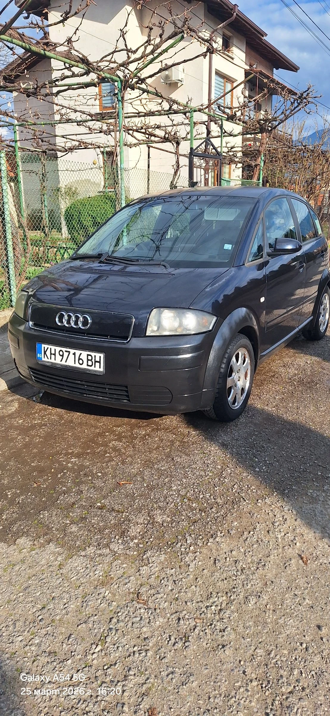 Audi A2 1.4 бензин, снимка 3 - Автомобили и джипове - 54086094
