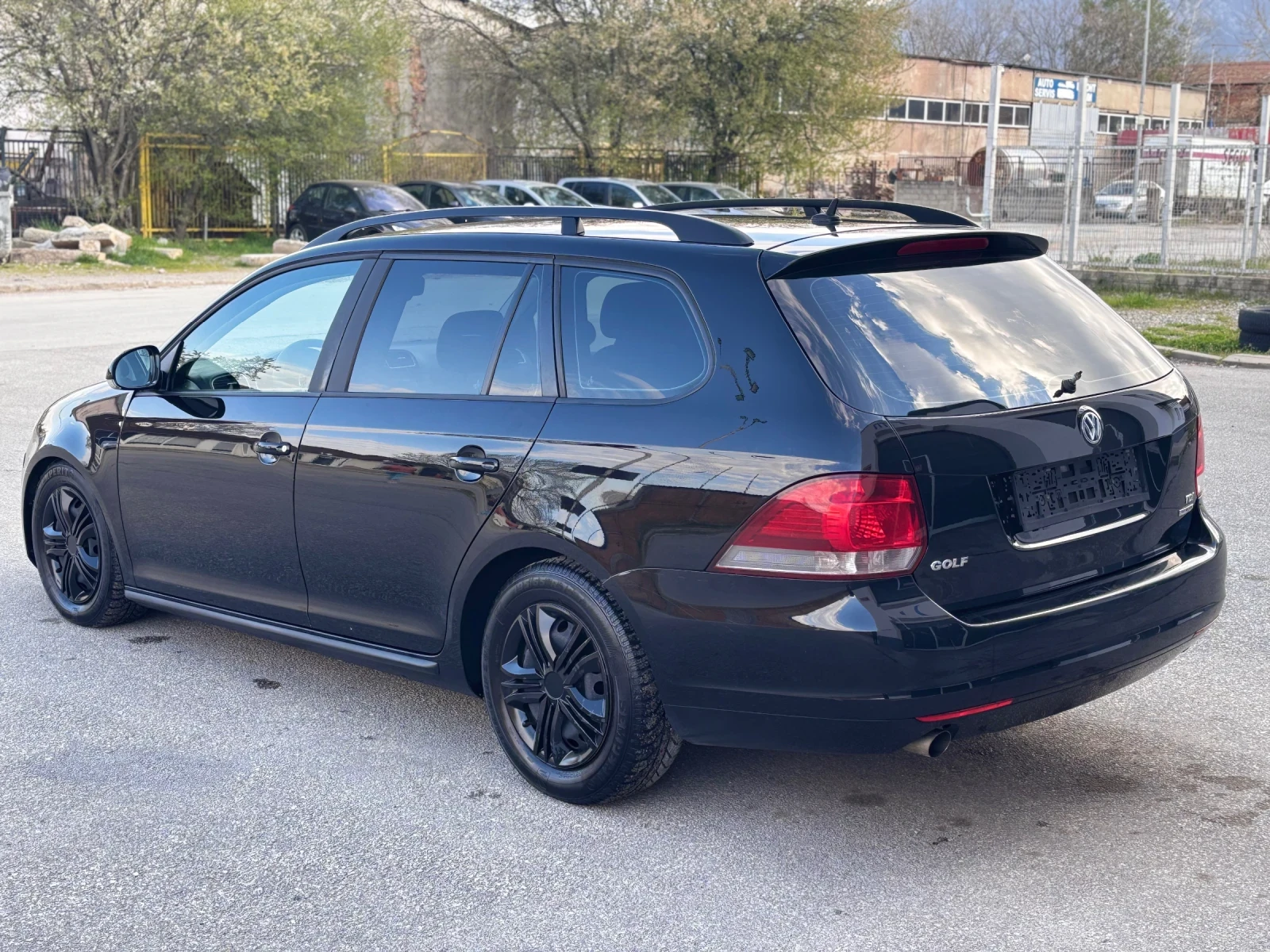 VW Golf 1.6TDI Euro5b, снимка 3 - Автомобили и джипове - 54167780