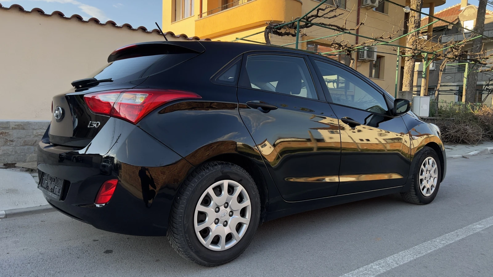 Hyundai I30 1.4i 2013г, снимка 5 - Автомобили и джипове - 54234775