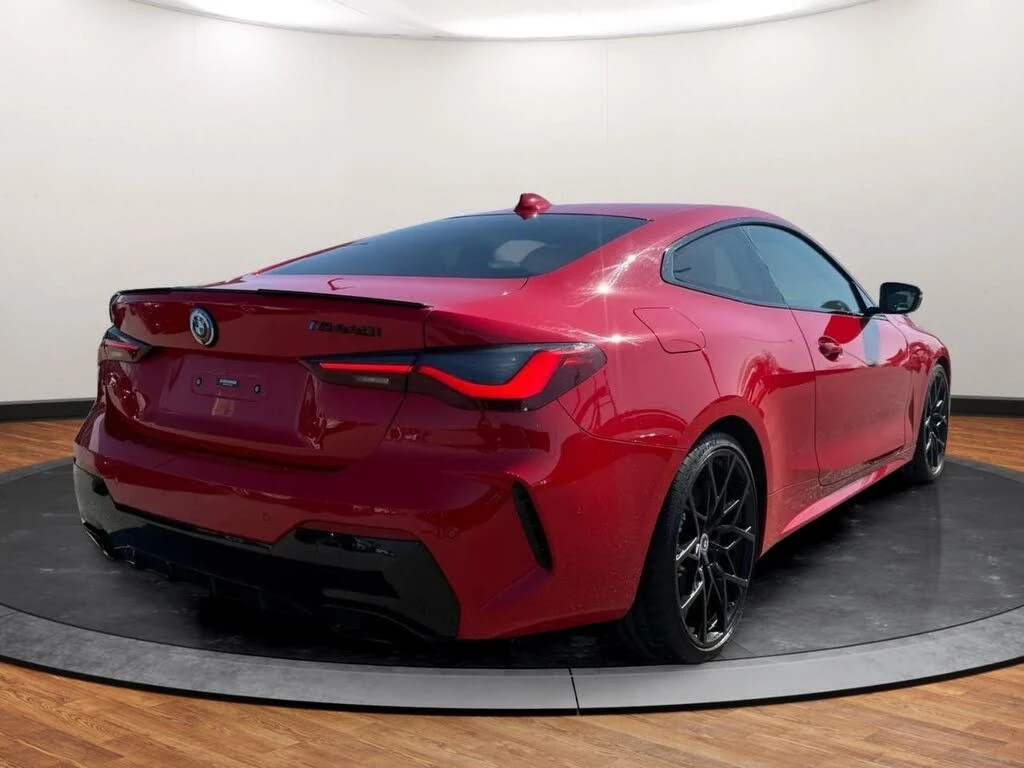 BMW M4 xDrive* АвтоКредит* (ЦЕНА ДО БГ), снимка 3 - Автомобили и джипове - 54344663