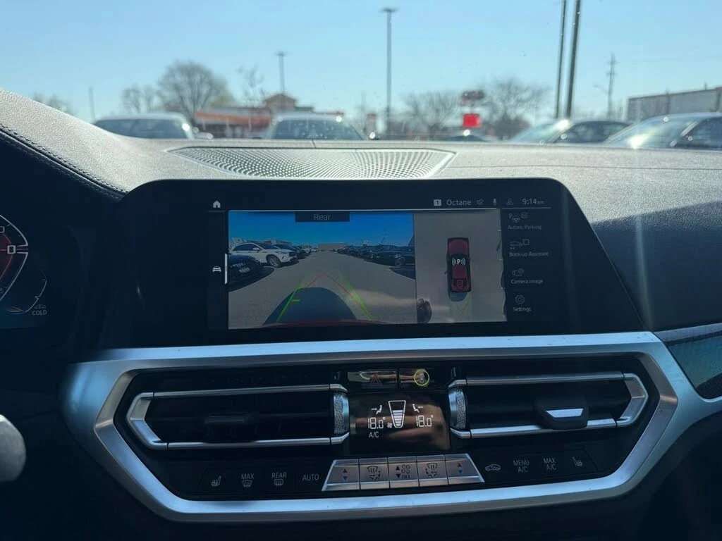 BMW M4 xDrive* АвтоКредит* (ЦЕНА ДО БГ), снимка 11 - Автомобили и джипове - 54344663