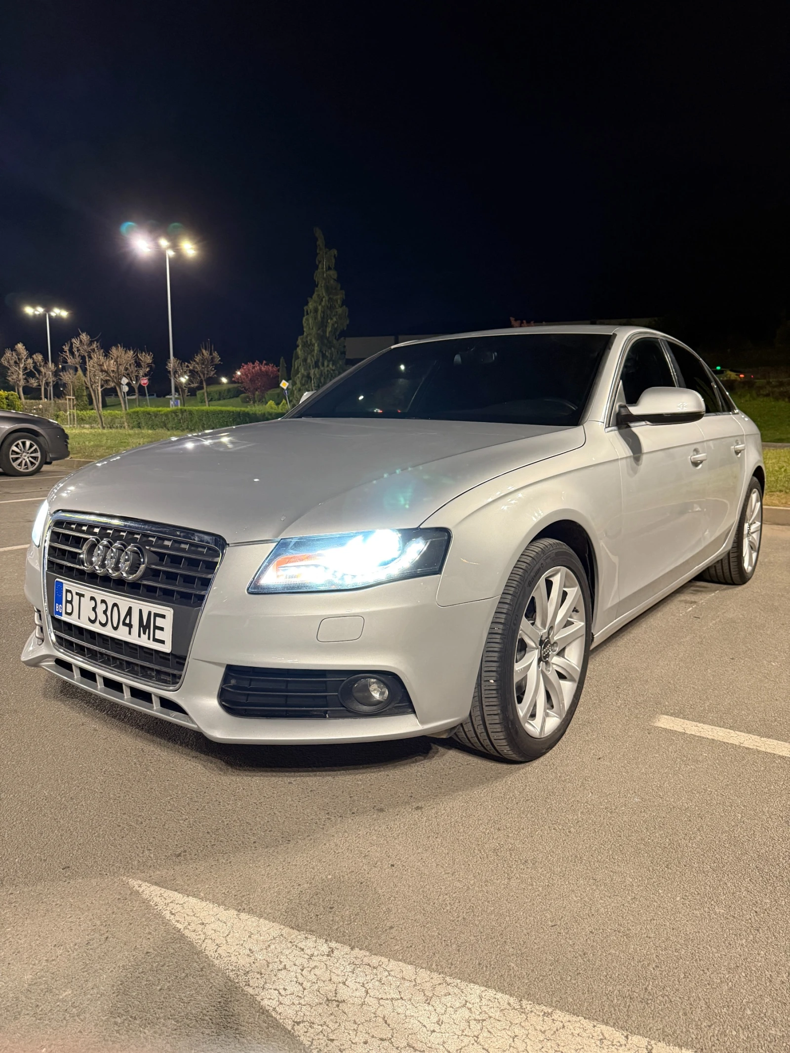 Audi A4 2.0TDI, 143к.с., НАВИГАЦИЯ, CARPLAY