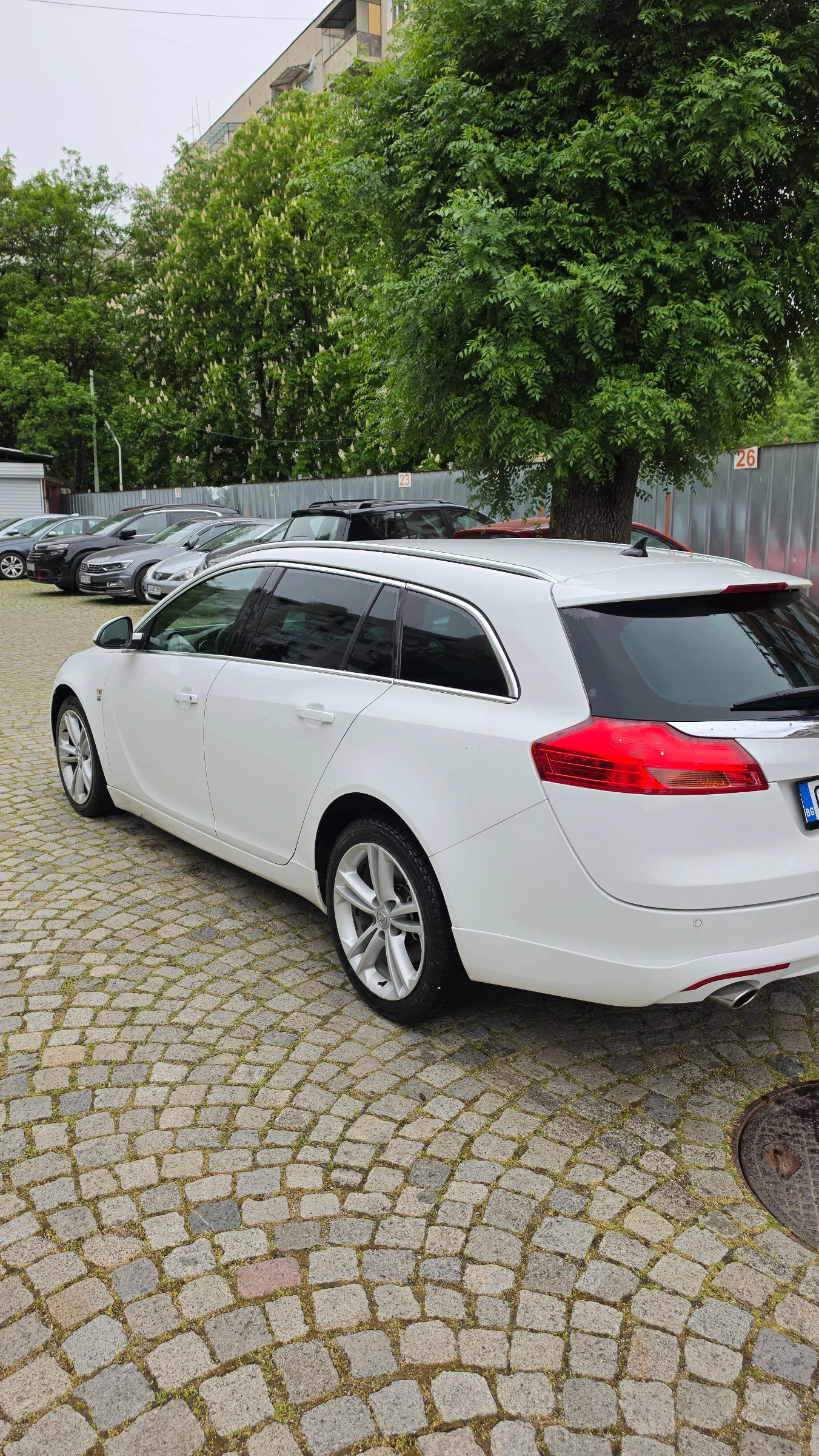 Opel Insignia 2.0 CDTI OPC Line сервизна история!!!, снимка 6 - Автомобили и джипове - 54477554