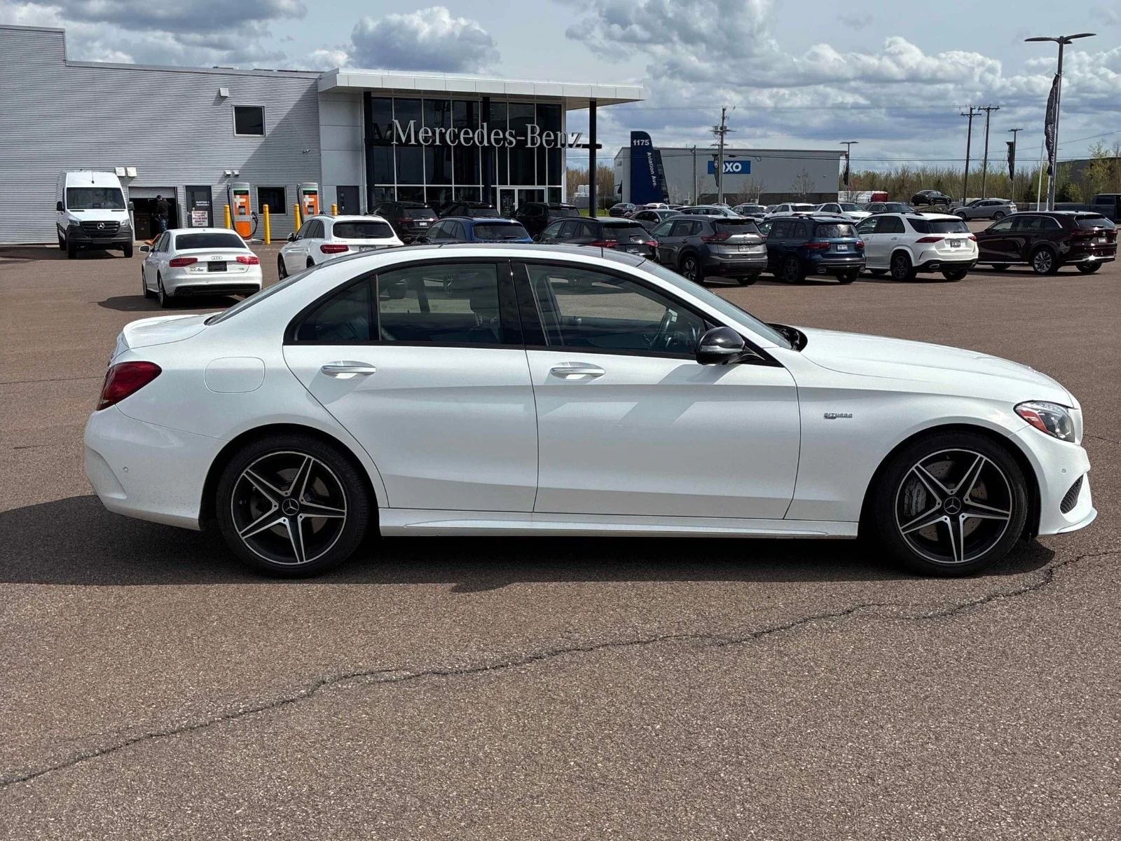 Mercedes-Benz C 43 AMG BURMESTER* PANO* СЛ.ЛЕНТИ* KEYLESS, снимка 4 - Автомобили и джипове - 54558017