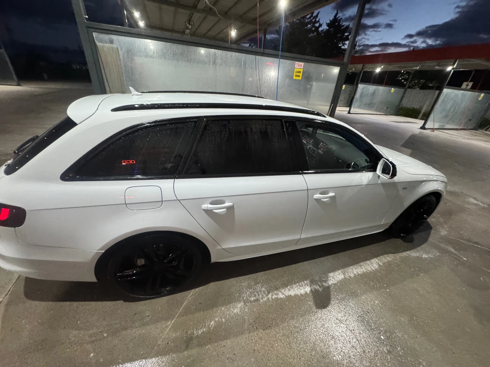 Audi A4 2.0tdi Quattro, снимка 3 - Автомобили и джипове - 54705967