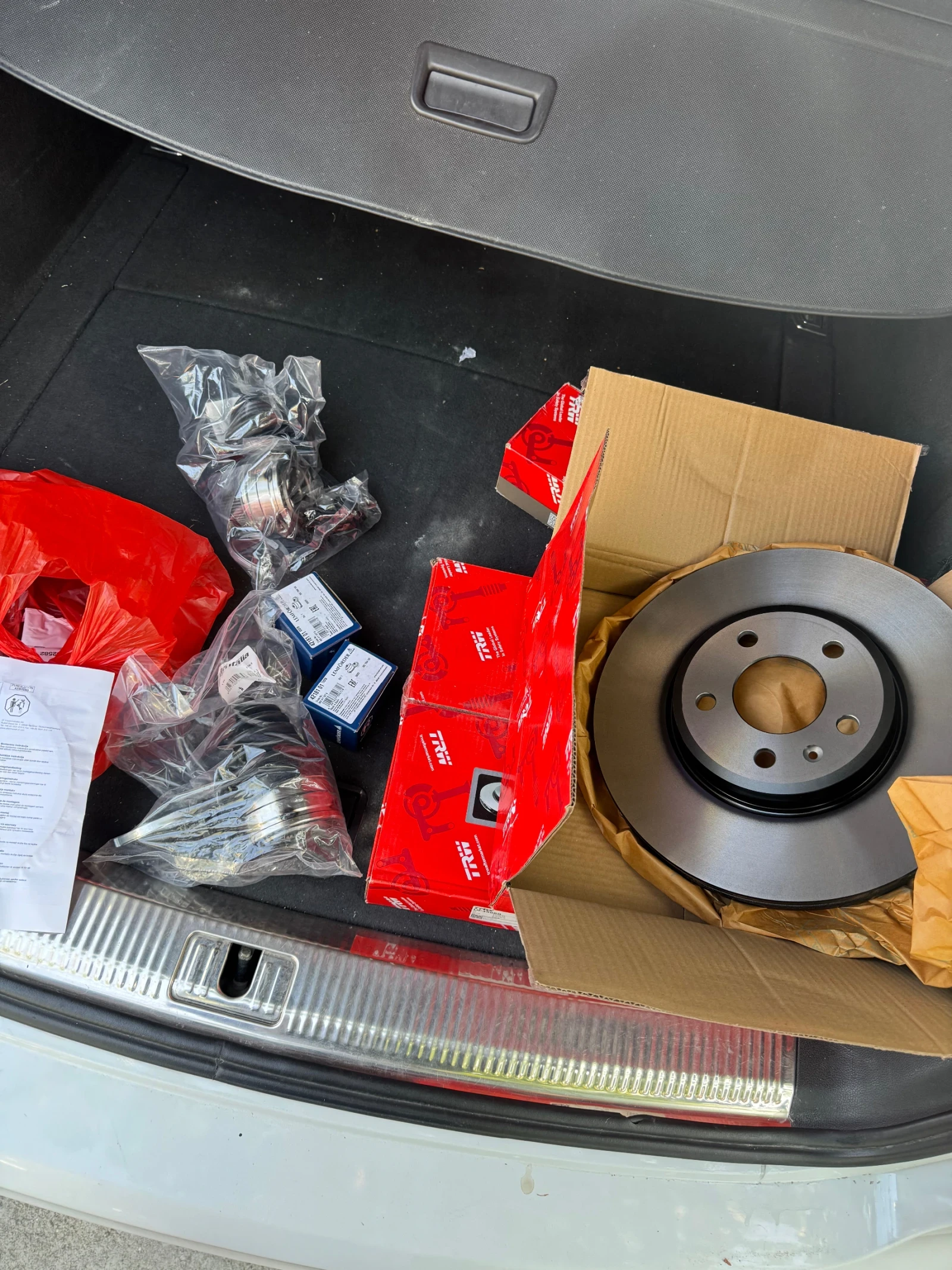 Audi A4 2.0tdi Quattro, снимка 9 - Автомобили и джипове - 54705967