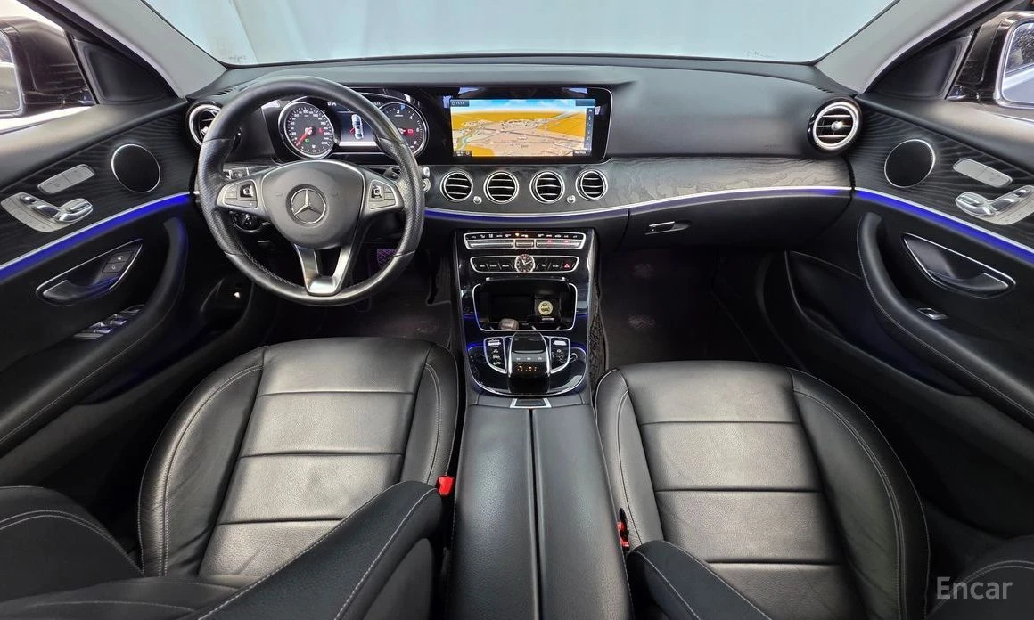 Mercedes-Benz E 220, снимка 7 - Автомобили и джипове - 54780126