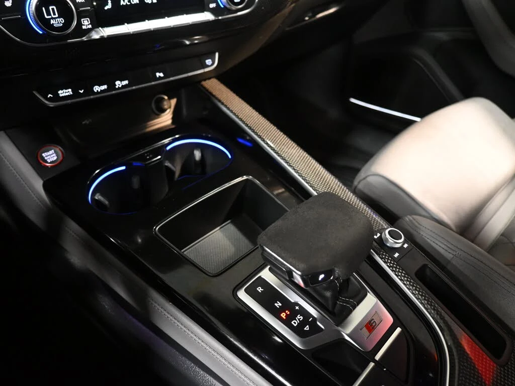 Audi S5 3.0 TFSI* Technik* АвтоКредит* (ЦЕНА ДО БГ), снимка 16 - Автомобили и джипове - 55192292