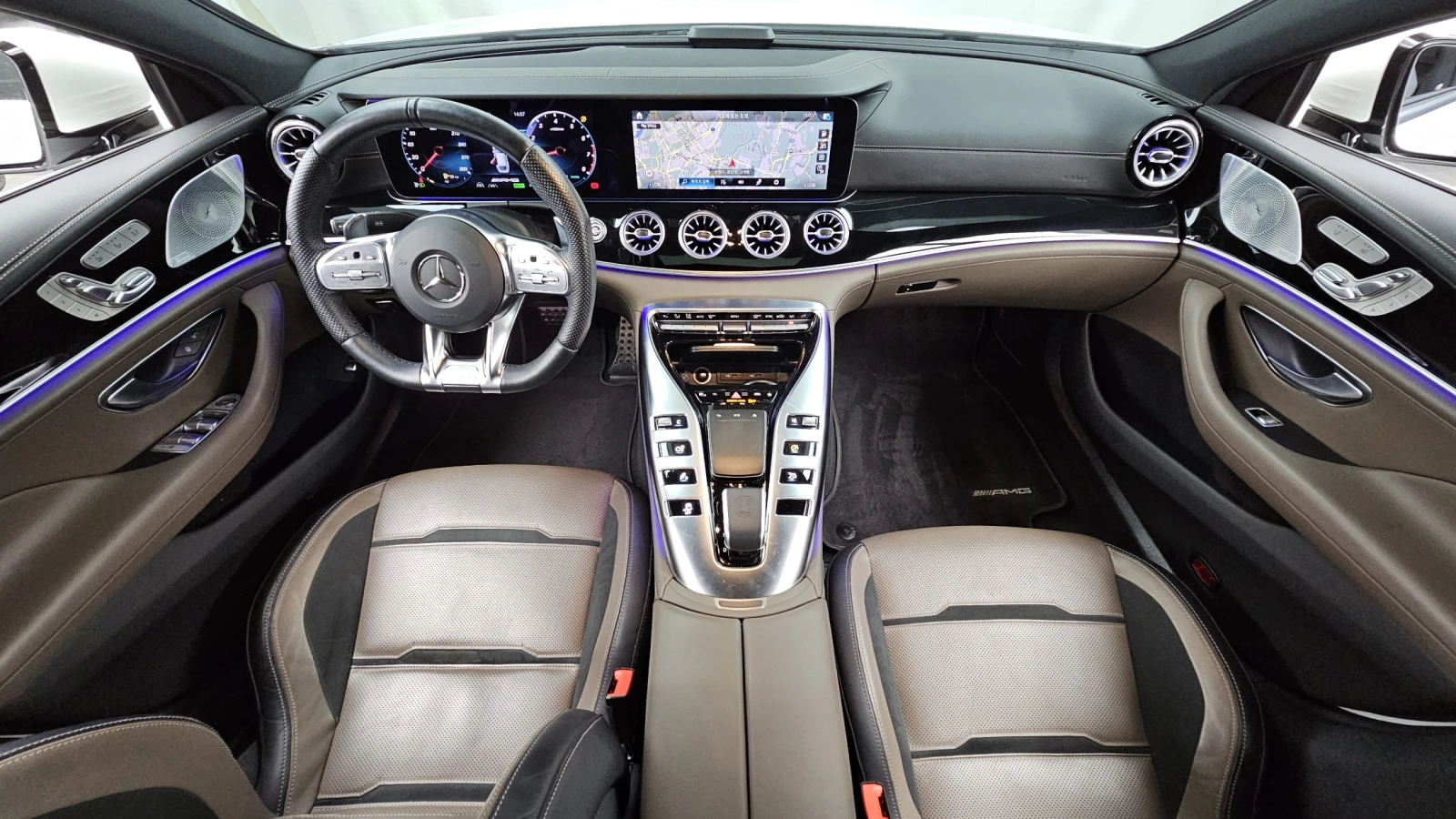 Mercedes-Benz AMG GT 43* ЕЛ. БАГАЖНИК* HUD* BLIND SPOT* 360* КРАЙНА ЦЕН, снимка 7 - Автомобили и джипове - 55341420