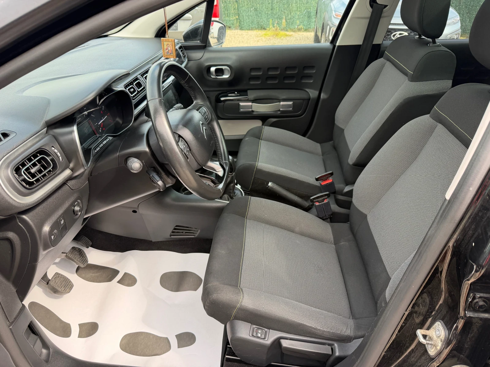 Citroen C3 1.5d/100hp/NAVI/PANORAMA/, снимка 10 - Автомобили и джипове - 55413165