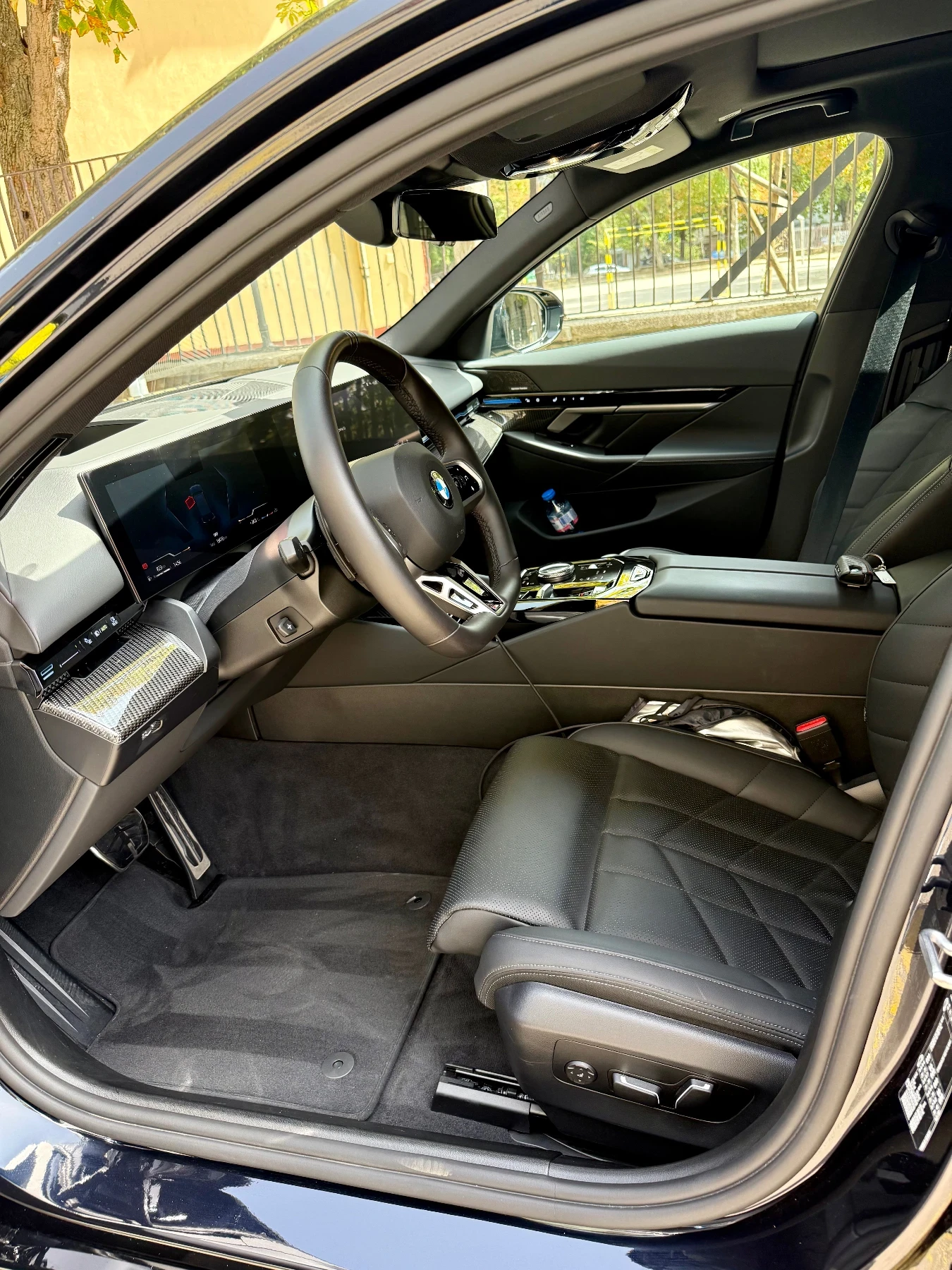 BMW 520 M Sport, снимка 9 - Автомобили и джипове - 55893410