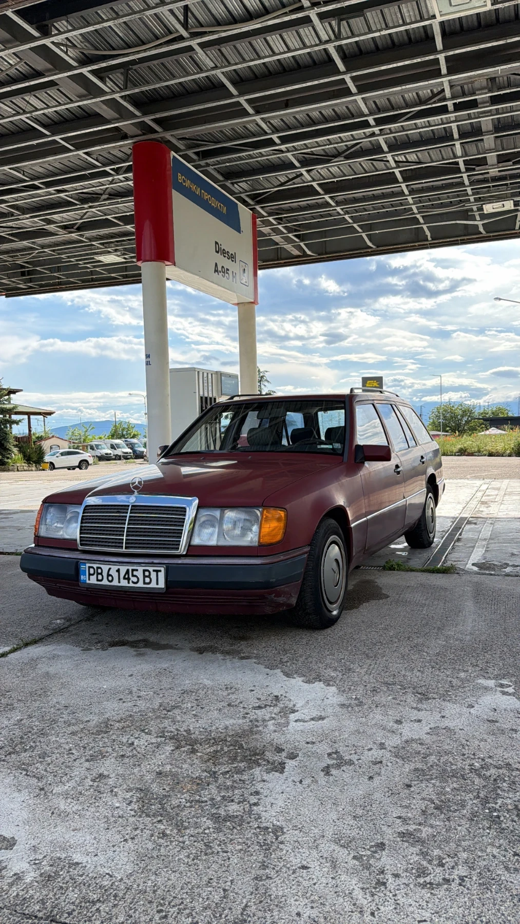 Mercedes-Benz 124 W124 250D, снимка 2 - Автомобили и джипове - 55972585
