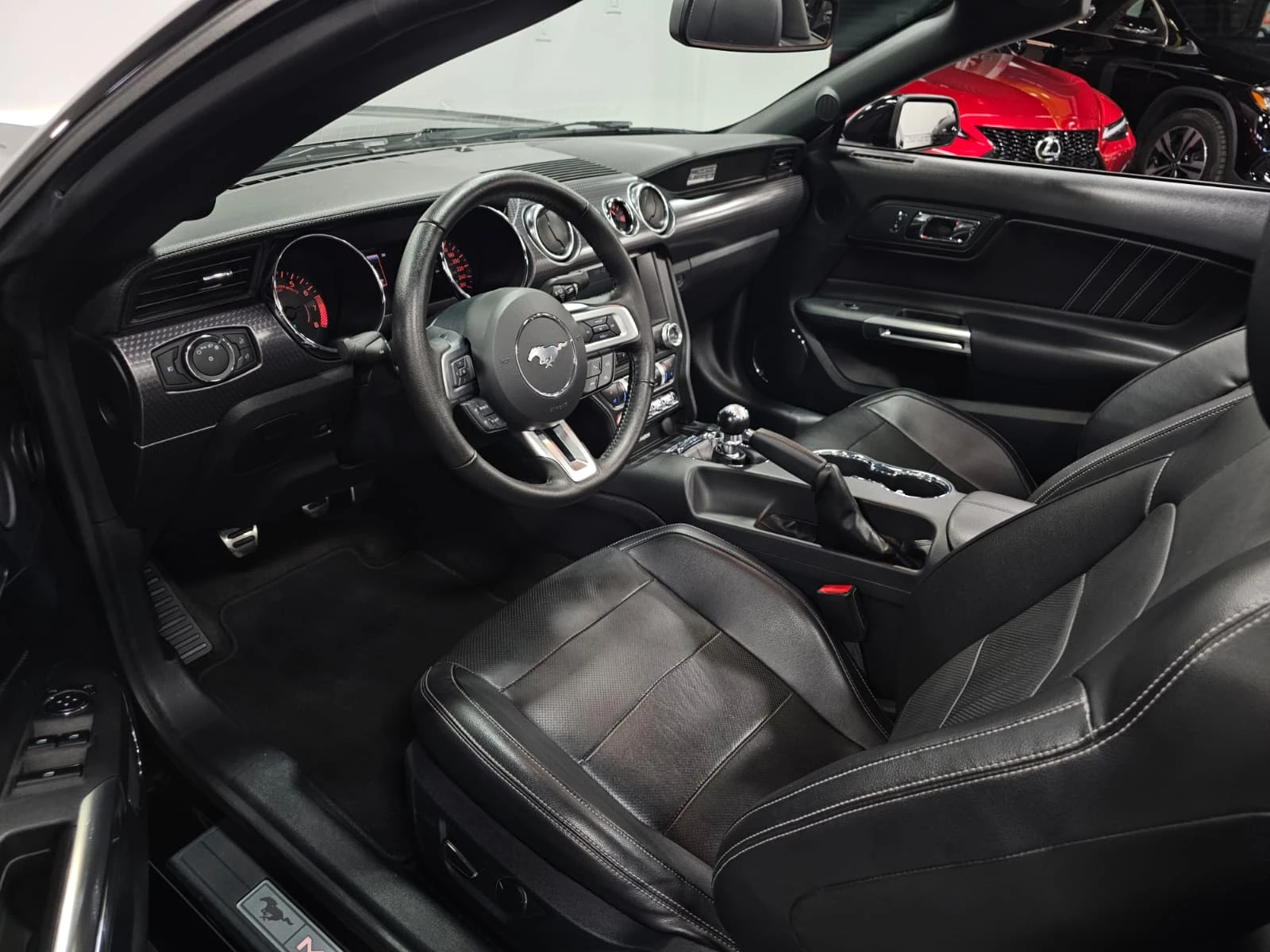 Ford Mustang GT Premium * ОБДУХВАНЕ * ОПЦИЯ ЗА ФИНАНСИРАНЕ , снимка 11 - Автомобили и джипове - 55989278