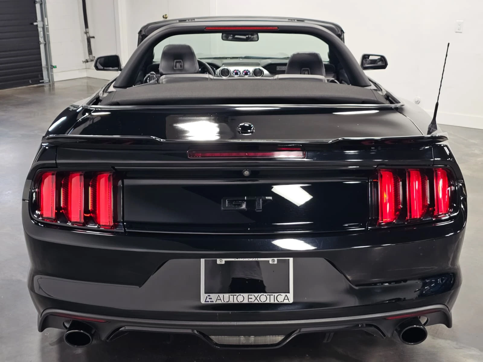 Ford Mustang GT Premium * ОБДУХВАНЕ * ОПЦИЯ ЗА ФИНАНСИРАНЕ , снимка 7 - Автомобили и джипове - 55989278