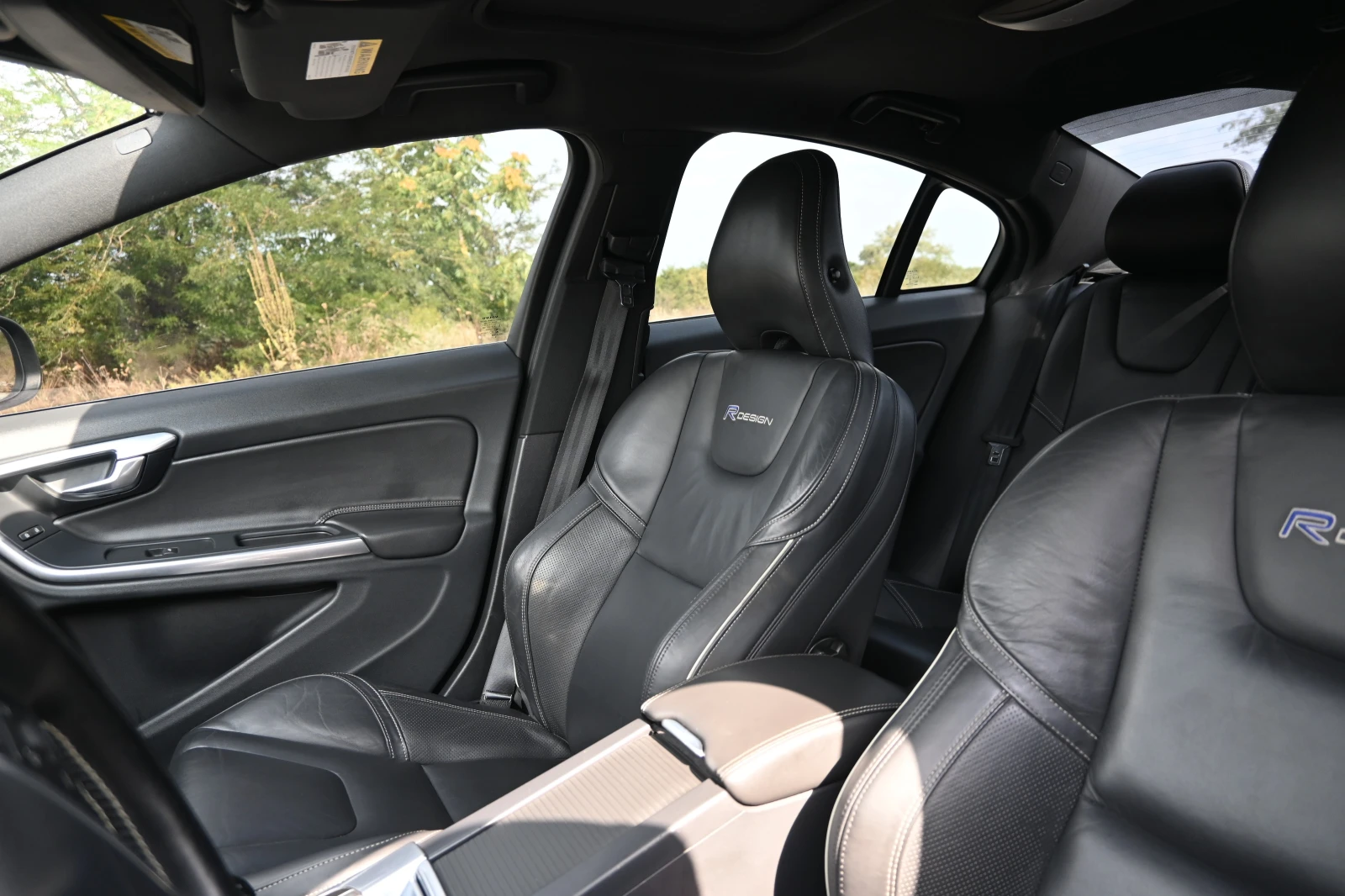 Volvo S60 R Design, снимка 8 - Автомобили и джипове - 56150886