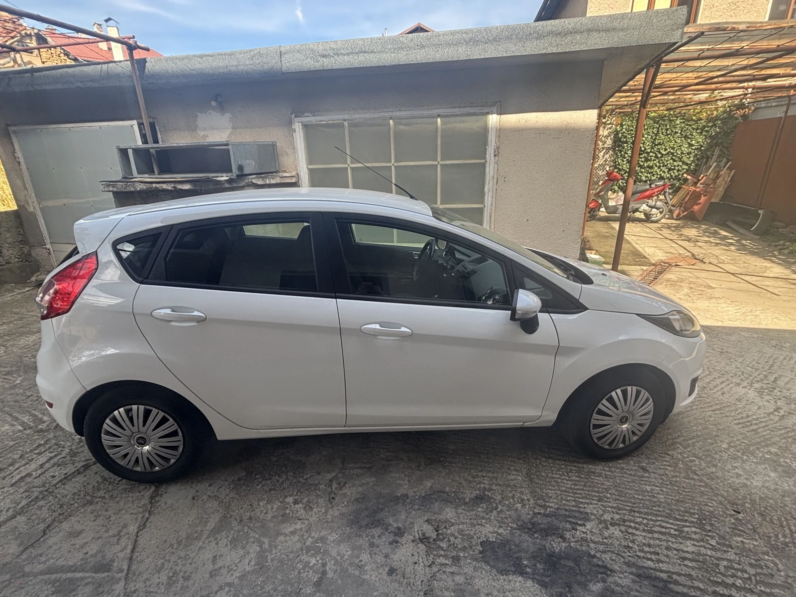 Ford Fiesta Газ BRC, снимка 3 - Автомобили и джипове - 56289470