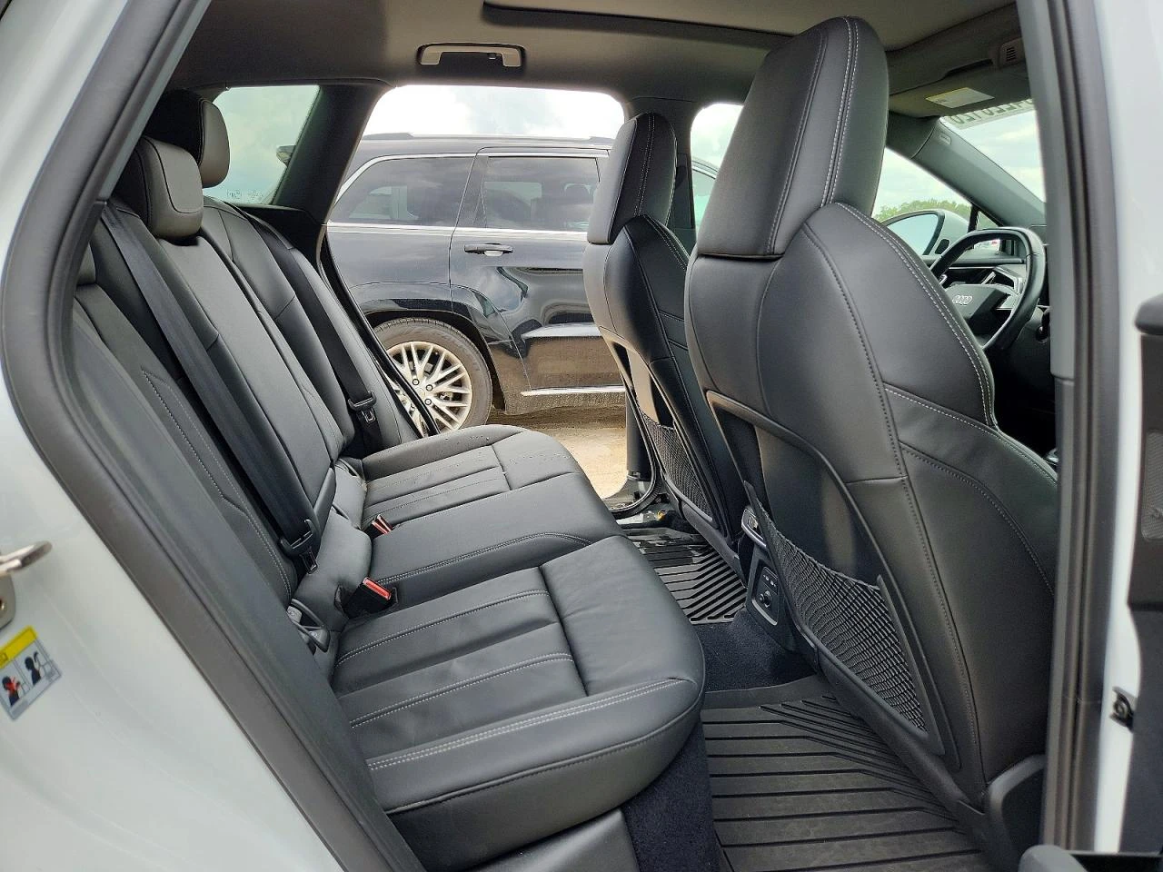 Audi E-Tron Q4 PREMIUM PLUS S-LINE / AWD  | Mobile.bg � ����������� 11
