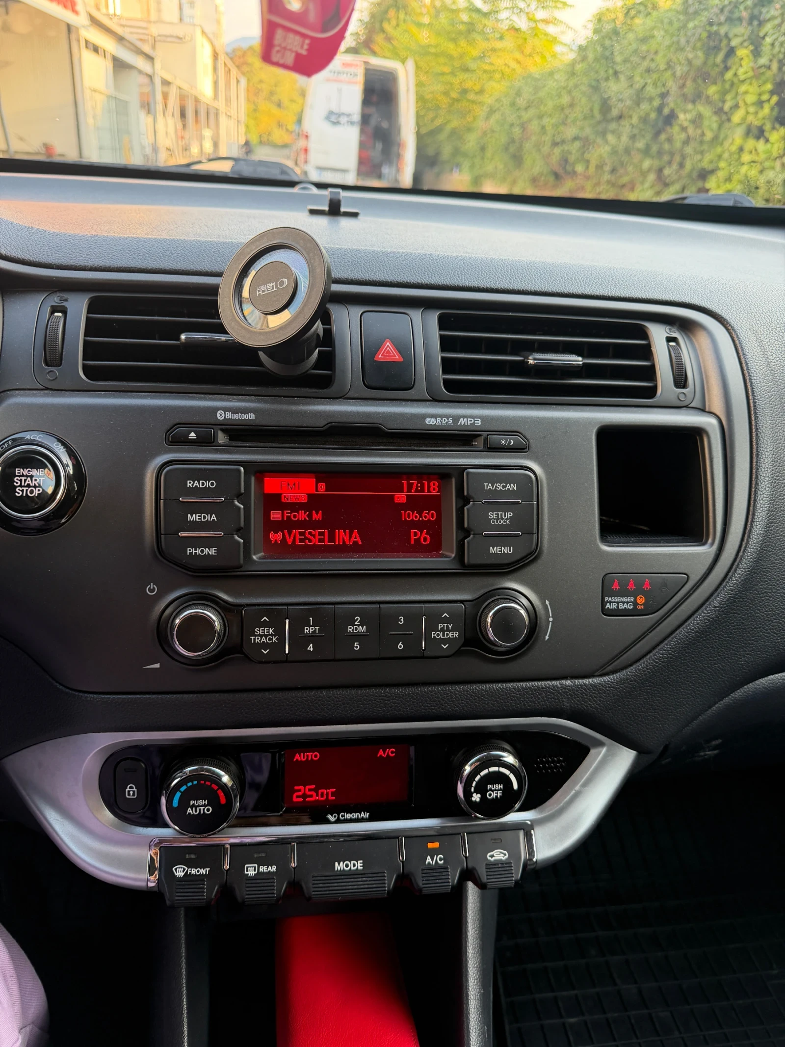 Kia Rio 1.1/75к.с, снимка 11 - Автомобили и джипове - 56748512