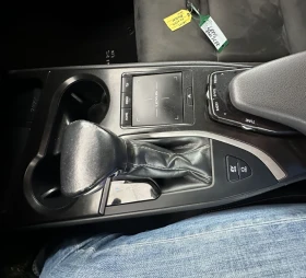 Lexus UX 250h  Limited Edition Hybrid | Mobile.bg    13