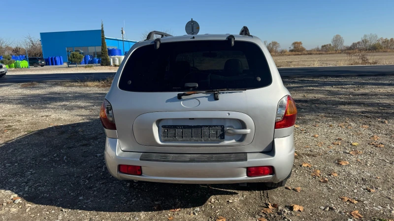 Hyundai Santa fe Hyundai Santa fe 125k.Кожа4х4, снимка 6 - Автомобили и джипове - 48018948