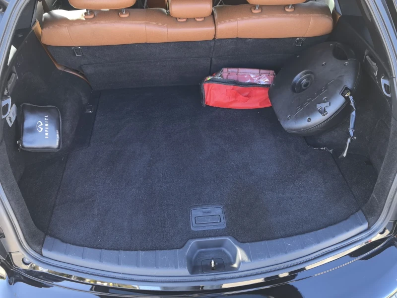 Infiniti Fx 35 Fx35 / 4x4 / газ / мултимедия, снимка 13 - Автомобили и джипове - 52107913