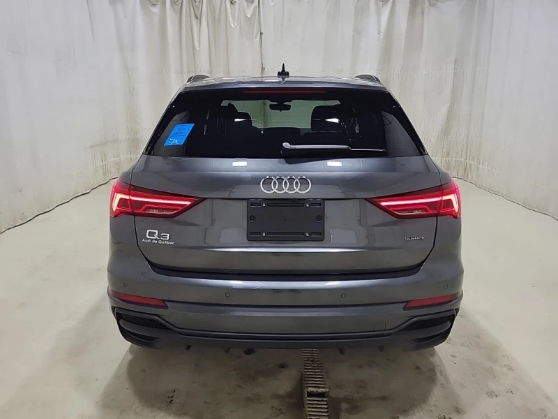 Audi Q3 CARFAX* АВТОФИНАНСИРАНЕ* БЕЗ ПЪРВОНАЧАЛНА ВНОСКА* , снимка 4 - Автомобили и джипове - 52796669
