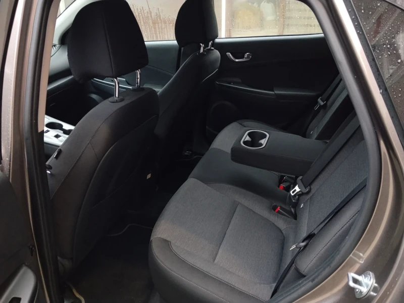 Hyundai Kona Face , снимка 5 - Автомобили и джипове - 53299627