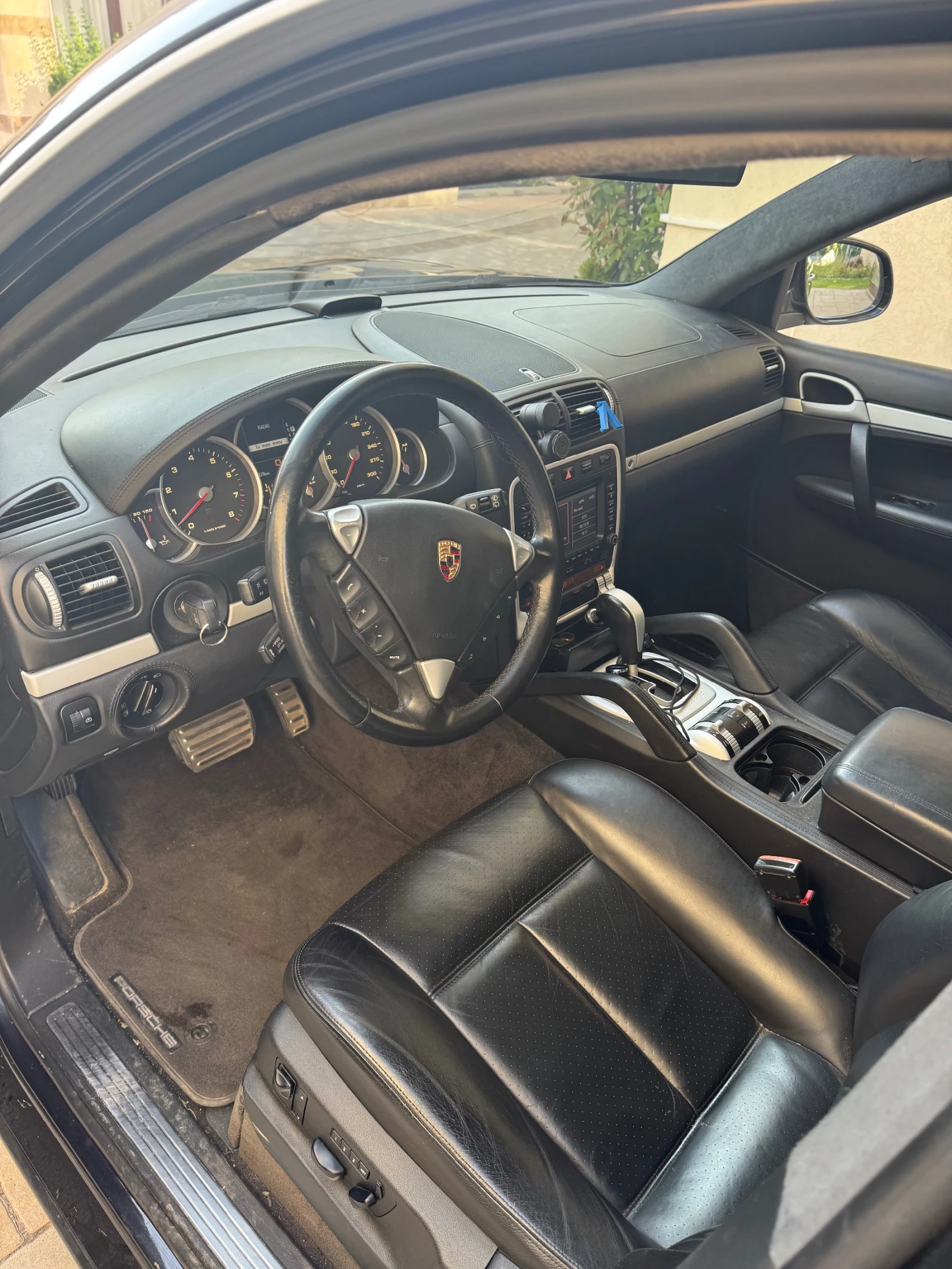 Porsche Cayenne Turbo - изображение 7