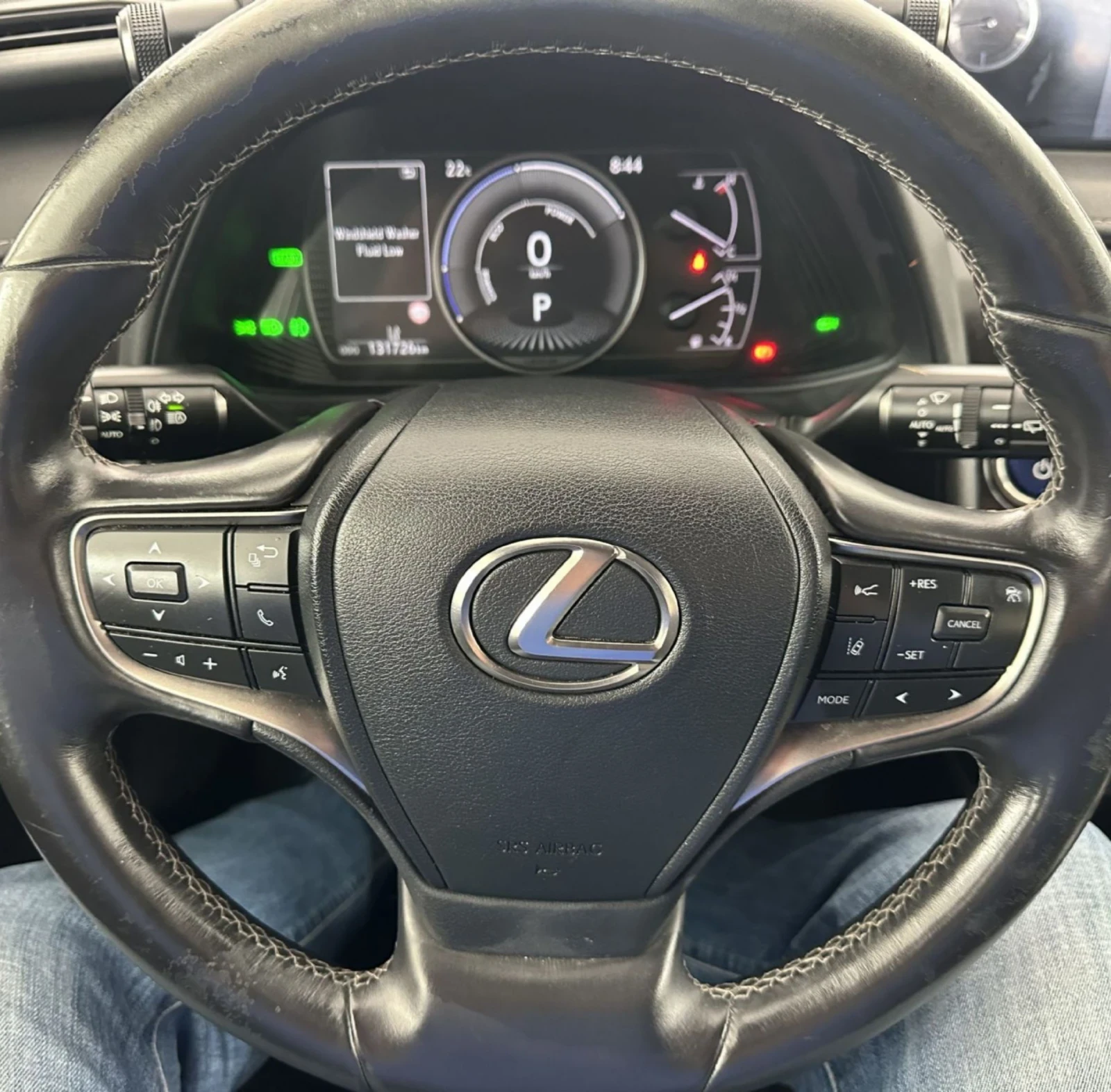 Lexus UX 250h  Limited Edition Hybrid - изображение 3