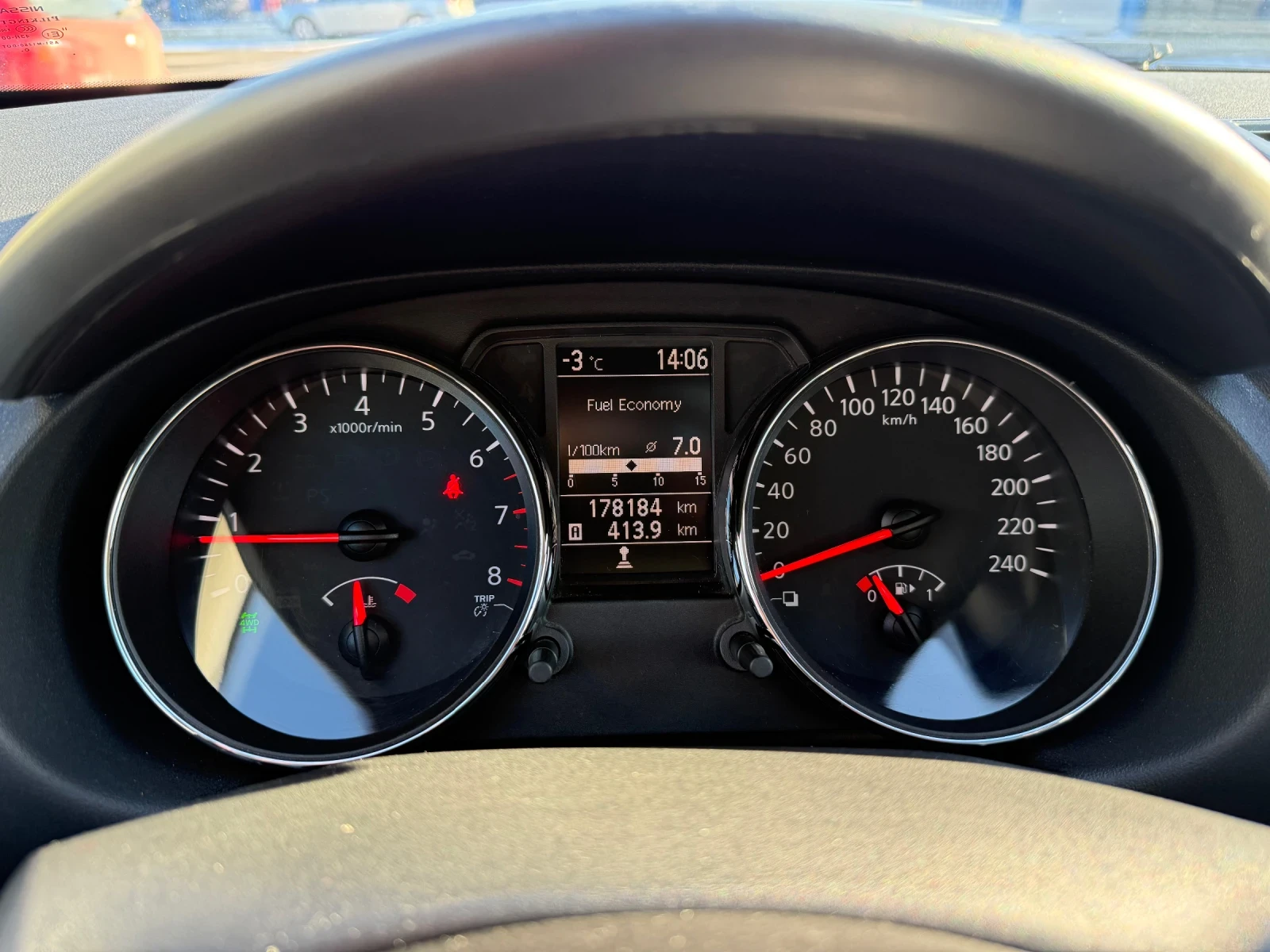 Nissan Qashqai 2.0i 6�� 4�4 SWISS  | Mobile.bg � ����������� 14