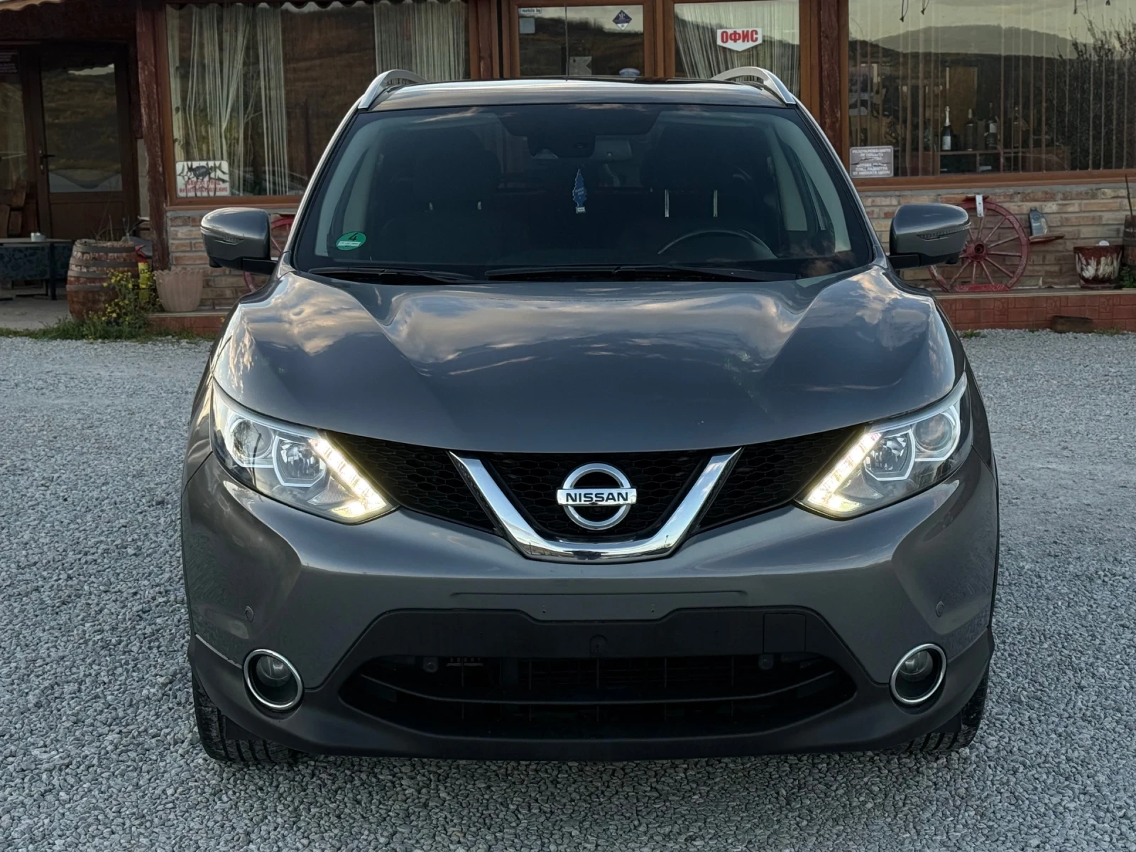 Nissan Qashqai 1.5DCi 360 PANO, снимка 6 - Автомобили и джипове - 54300958