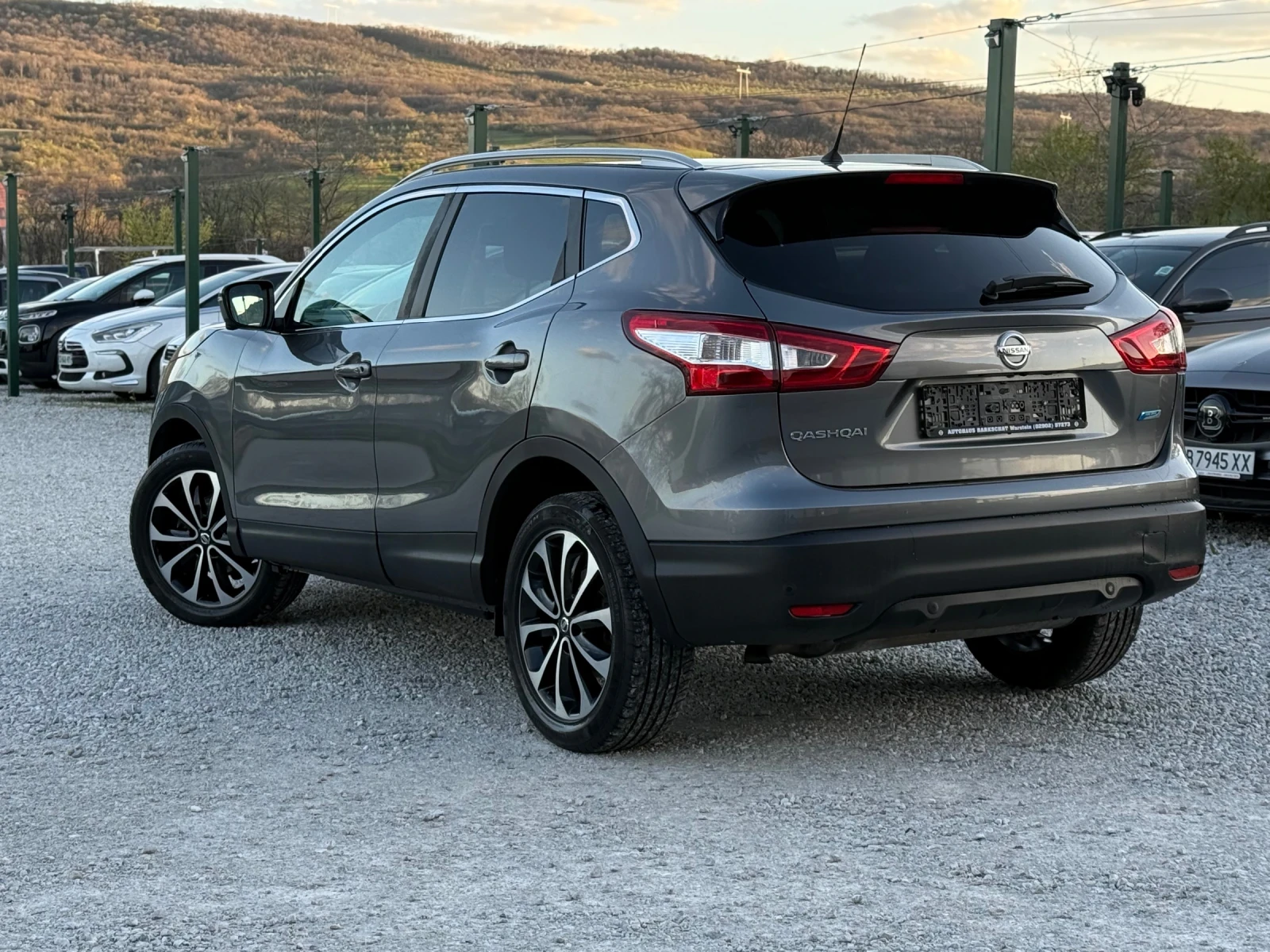 Nissan Qashqai 1.5DCi 360 PANO, снимка 3 - Автомобили и джипове - 54300958