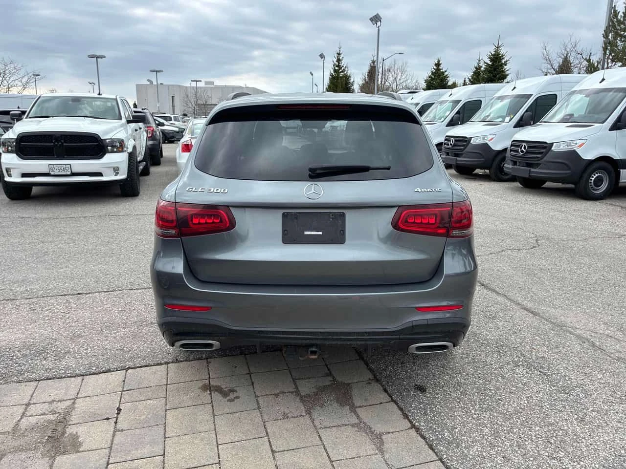Mercedes-Benz GLC 300 /ПАНОРАМА/360/ПРЕДСТАВИТЕЛСТВО НА MERCEDES, снимка 5 - Автомобили и джипове - 54307430