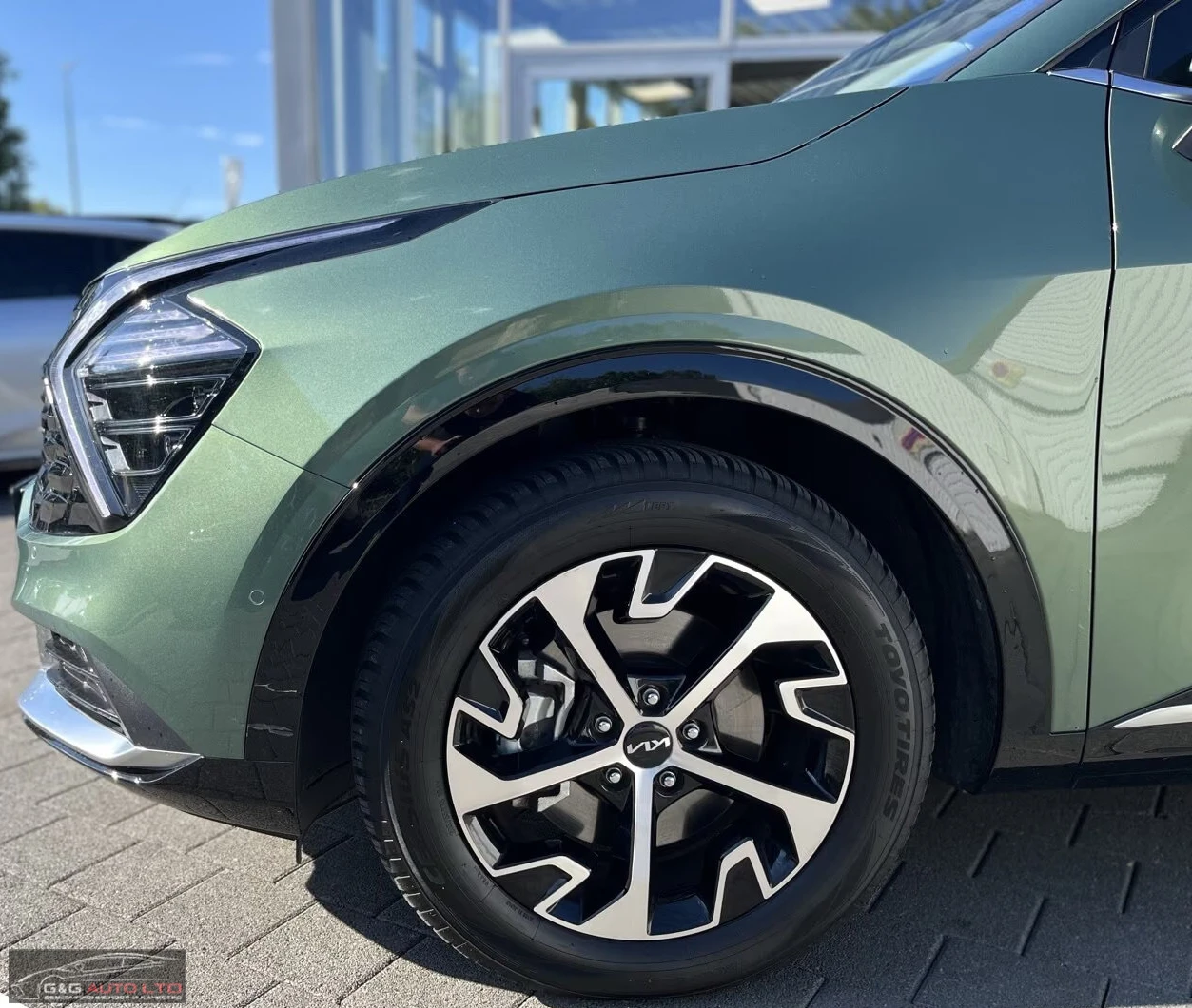Kia Sportage HEV/215HP/SPIRIT/PANO/360/NAVI/LED/CPLAY/592q, снимка 3 - Автомобили и джипове - 55656629