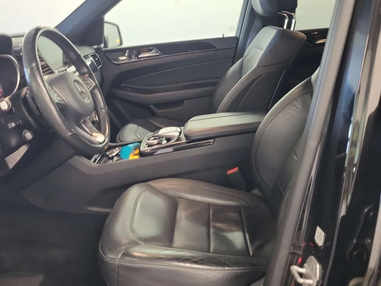 Mercedes-Benz GLE * 550 * CARFAX * , снимка 5 - Автомобили и джипове - 56186095