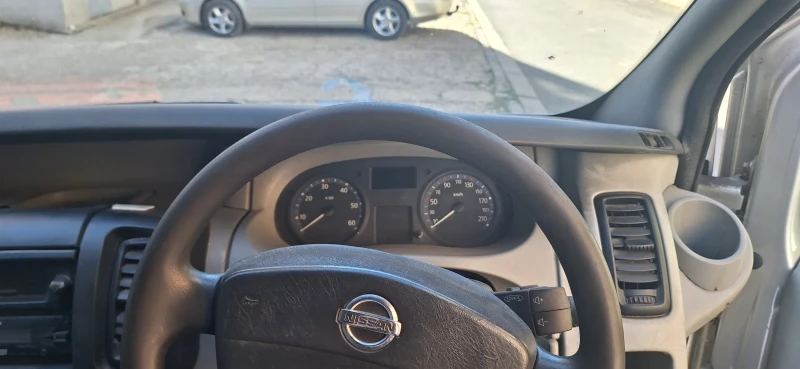 Nissan Primastar, снимка 3 - Бусове и автобуси - 47418766