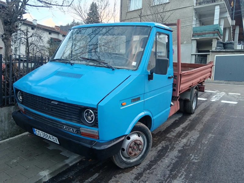 Iveco 30-8 Самосвал, снимка 1 - Бусове и автобуси - 48357064