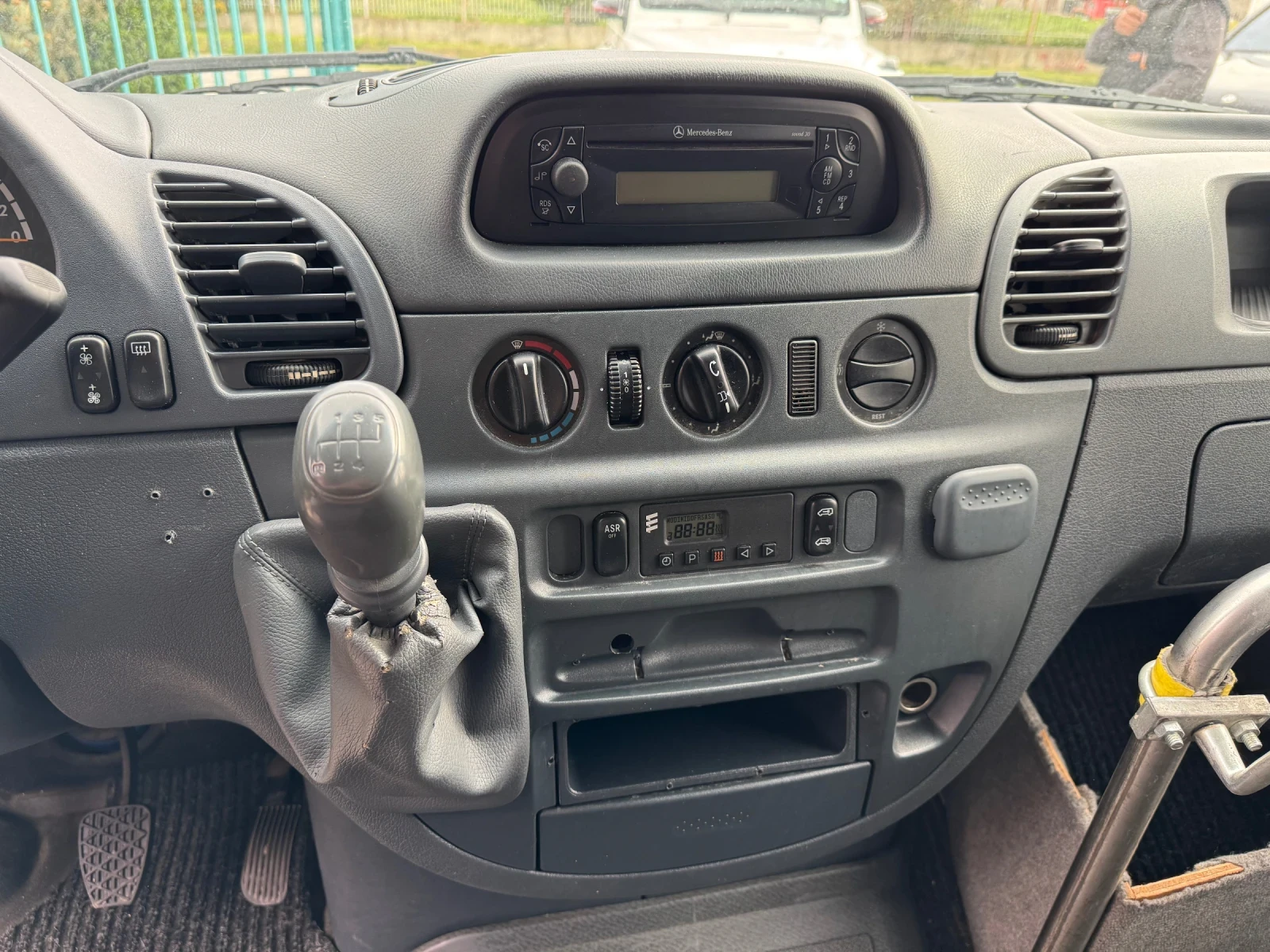 Mercedes-Benz Sprinter 213CDI* Климатик* Печка* 8+ 1места - изображение 6