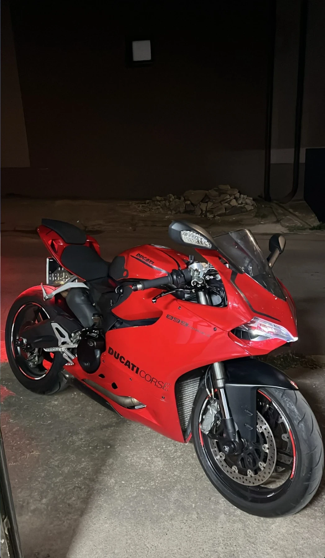 Ducati Panigale, снимка 3 - Мотоциклети и мототехника - 54678085