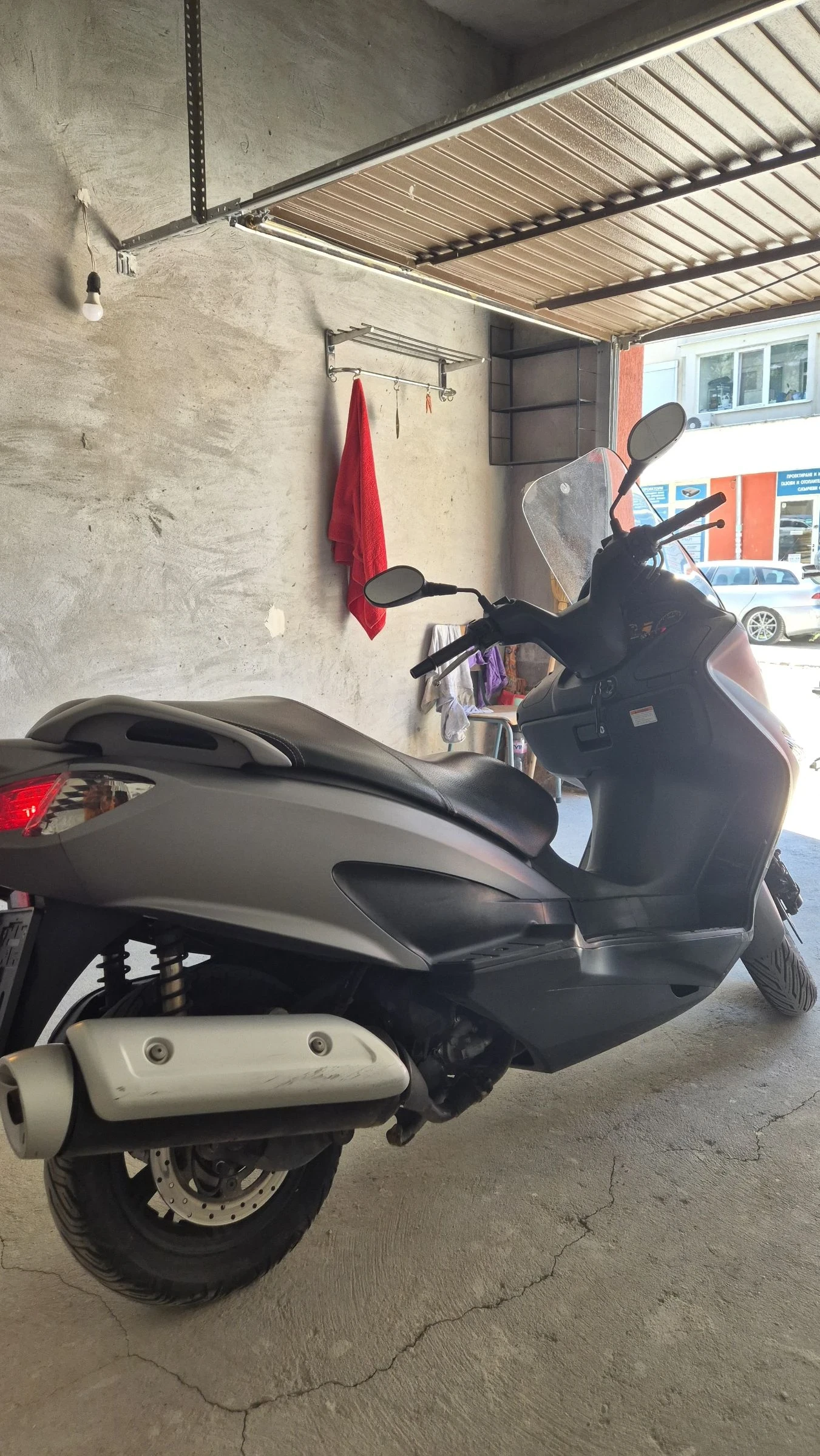 Suzuki Burgman  2019 [9200 КМ РЕАЛНИ], снимка 3 - Мотоциклети и мототехника - 55016805