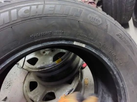 Гуми Зимни 245/65R17, снимка 6 - Гуми и джанти - 39382223