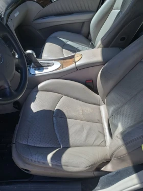 Mercedes-Benz E 270 Седан , снимка 5