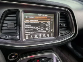 Dodge Challenger 5.7, снимка 13