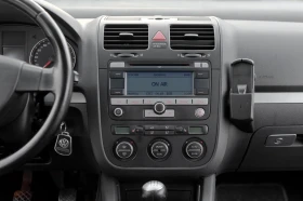 VW Golf 2.0TDI - NAVI - ОБСЛУЖЕН - РЕГИСТРИРАН - 8499 лв. / 4345.47 € - 90732396 15