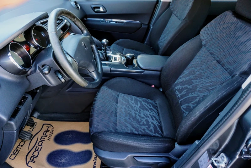 Peugeot 3008 1.6HDi Tecno , снимка 5 - Автомобили и джипове - 45624229